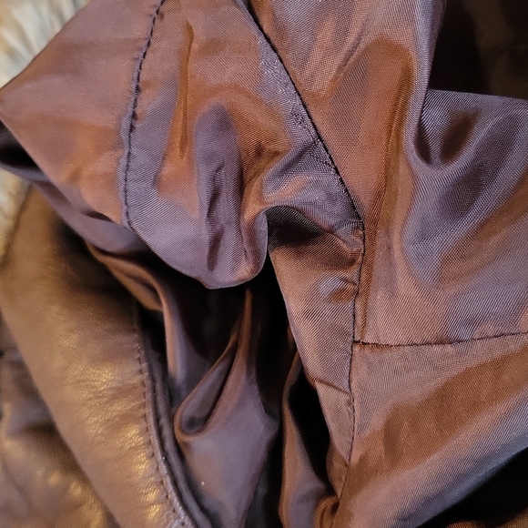 Hollister Faux leather jacket with Faux fur collar - Picture 11 of 14